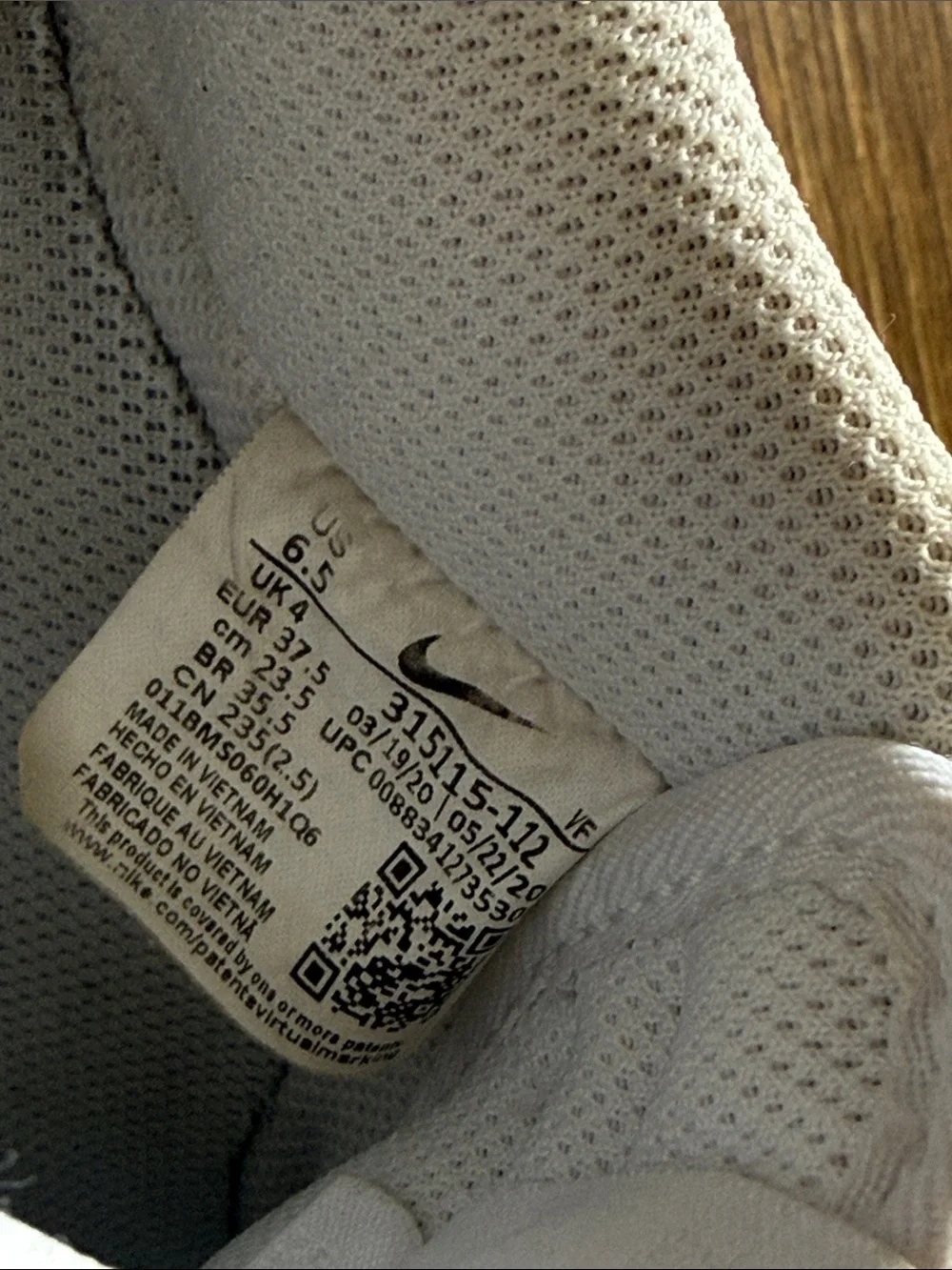 Nike All-White Low Top Sneakers Size 6.5 woman